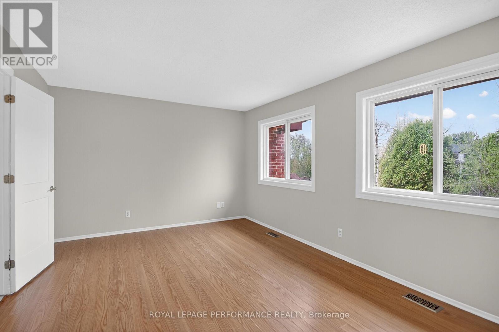 34 DIGNARD STREET - 21