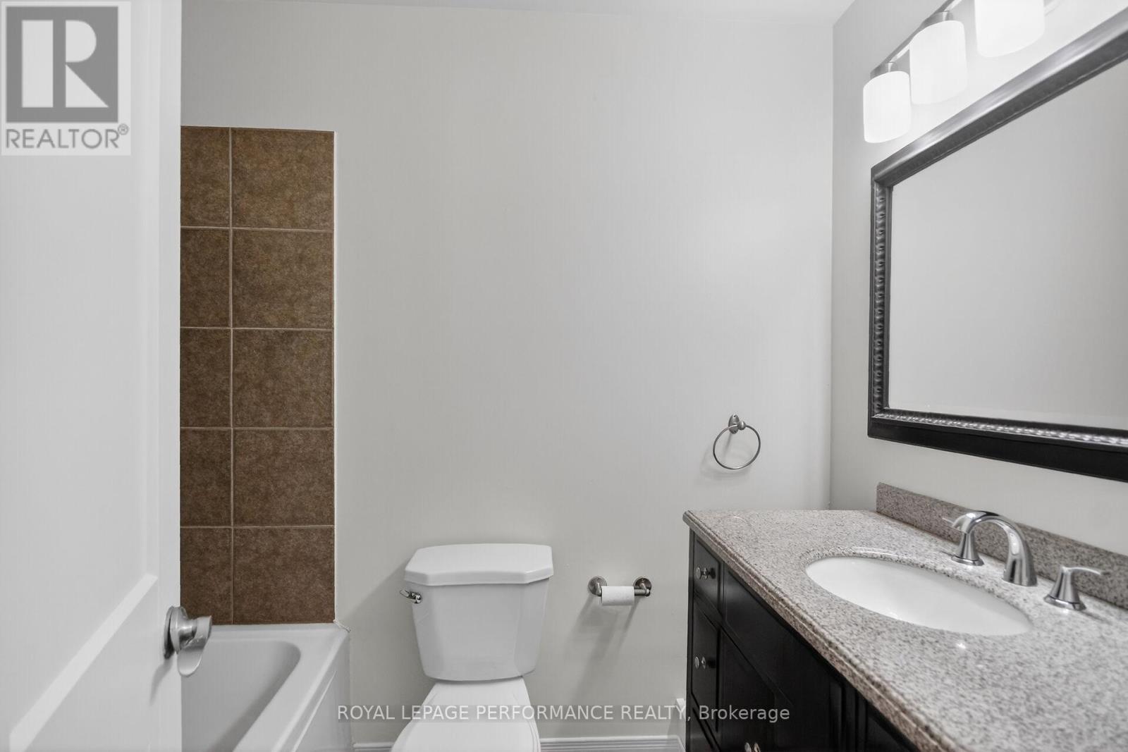 34 DIGNARD STREET - 29