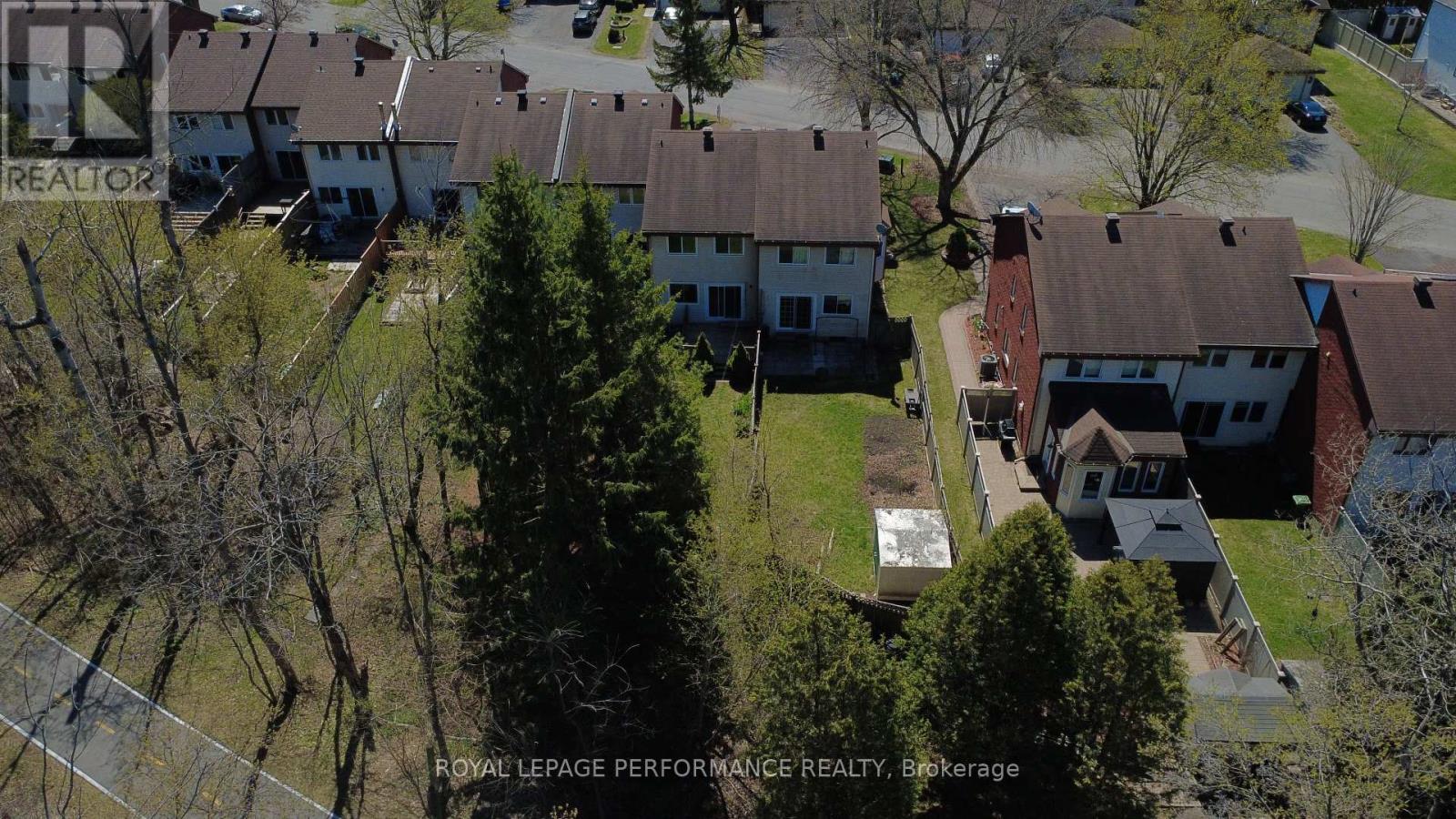 34 DIGNARD STREET - 37