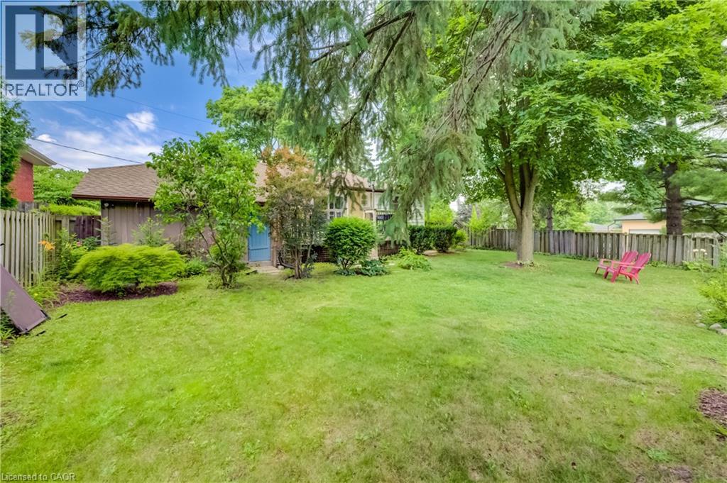 21 CULHAM Drive - 47