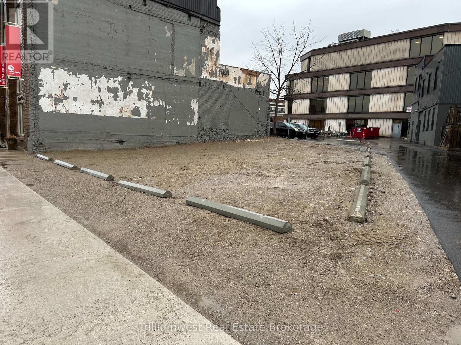 20-28 ERIE STREET