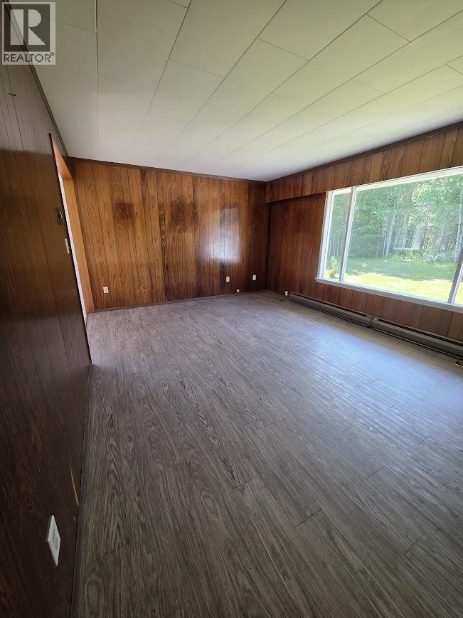 38064 CARIBOO HIGHWAY - Image 3