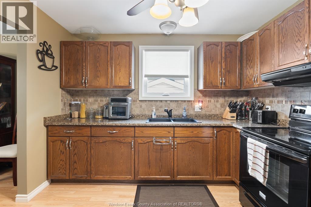 3040 LOEBACH - Image 11
