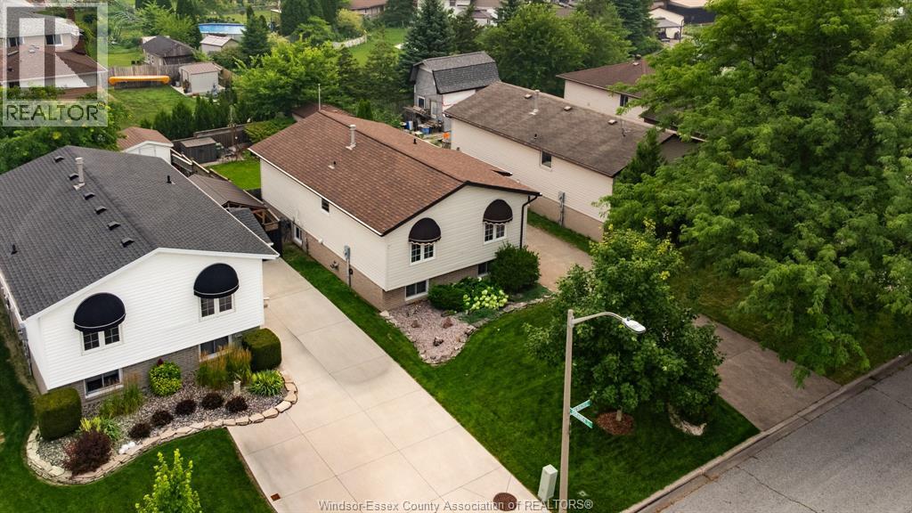3040 LOEBACH - 31