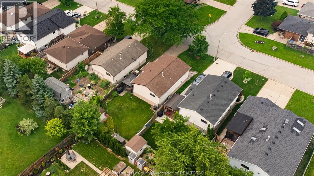 3040 LOEBACH - 32