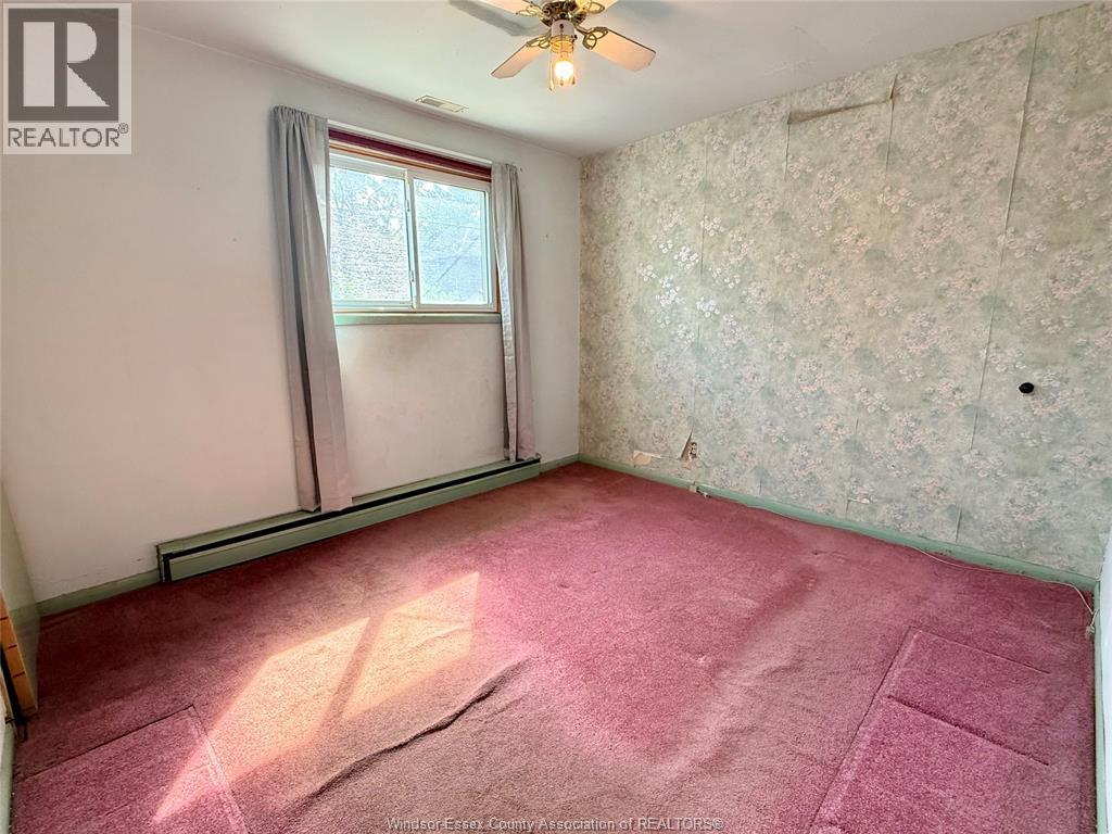 1404 DOUGALL AVENUE - 16