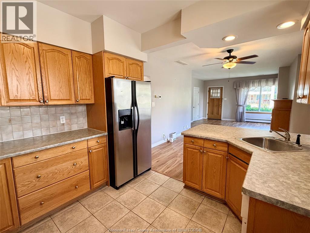 1404 DOUGALL AVENUE - 9