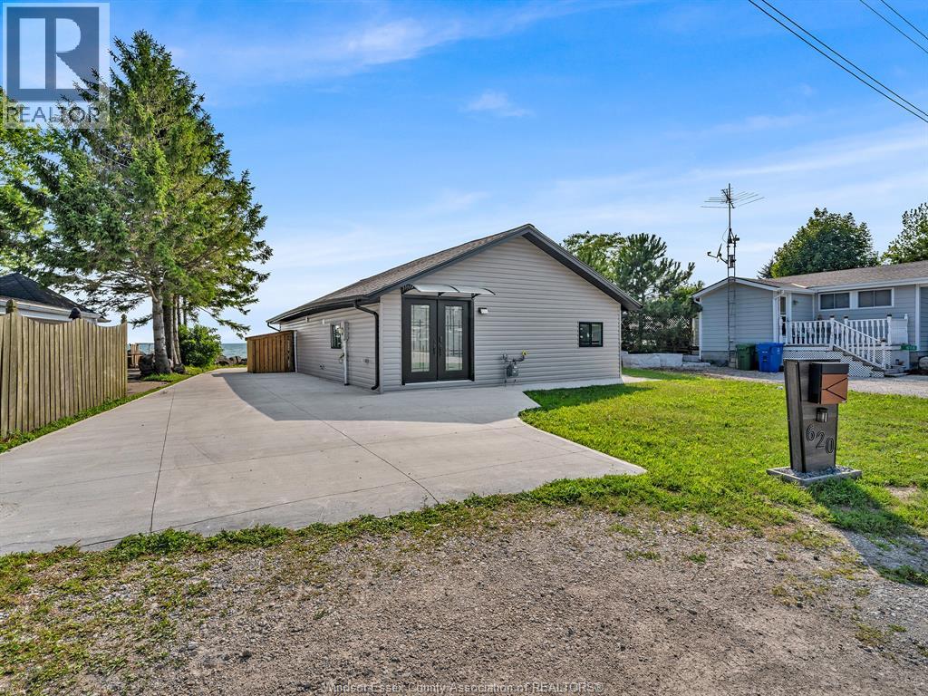 620 POINT PELEE DRIVE - 20