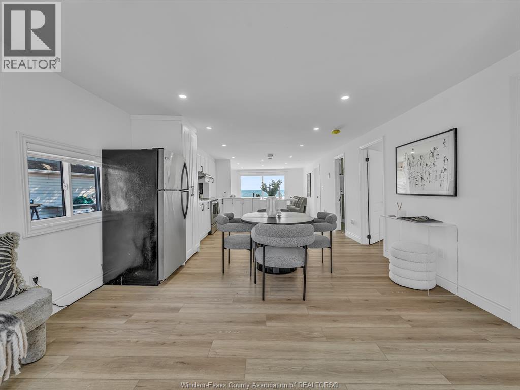 620 POINT PELEE DRIVE - 33