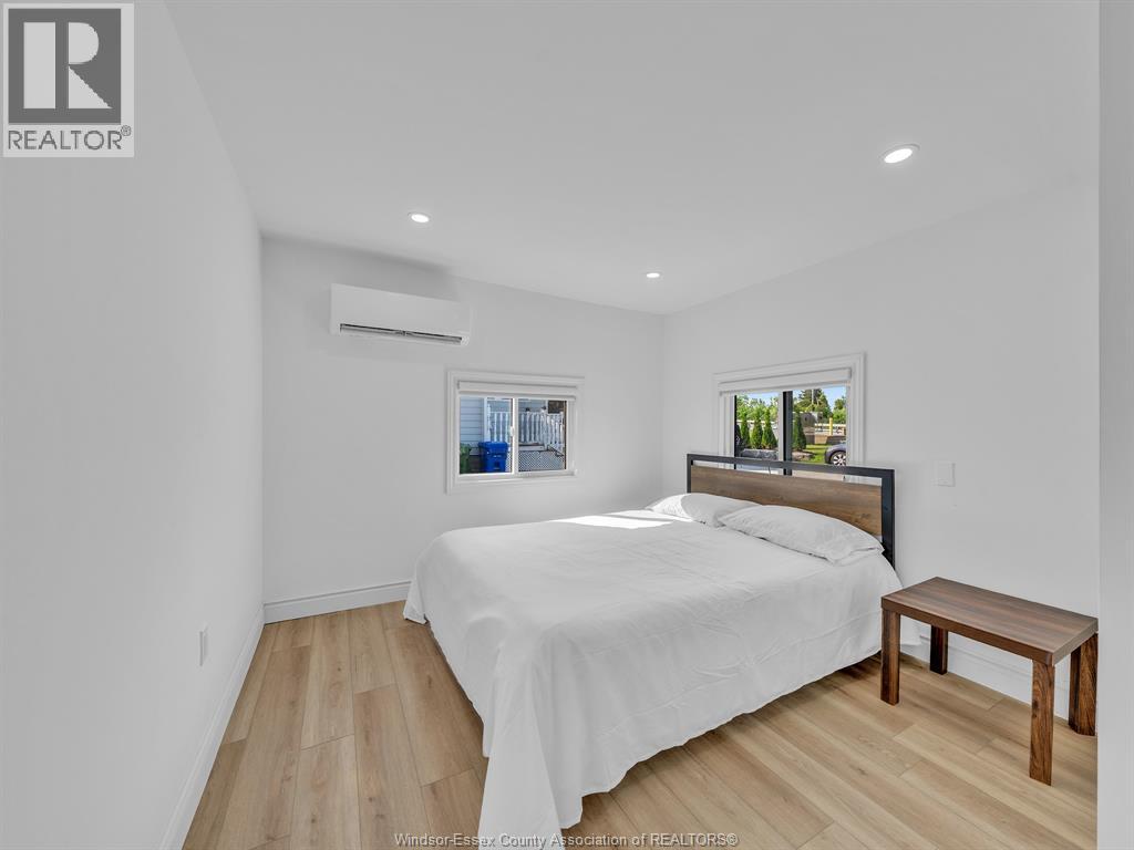 620 POINT PELEE DRIVE - 45