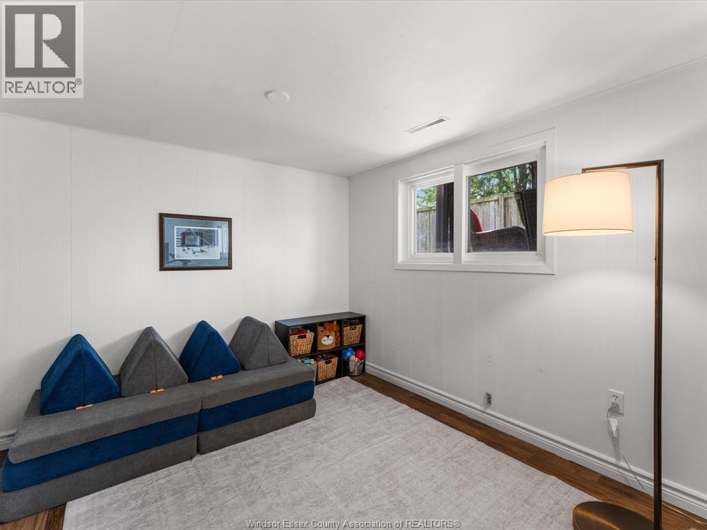 129 Lansdowne AVENUE - 26