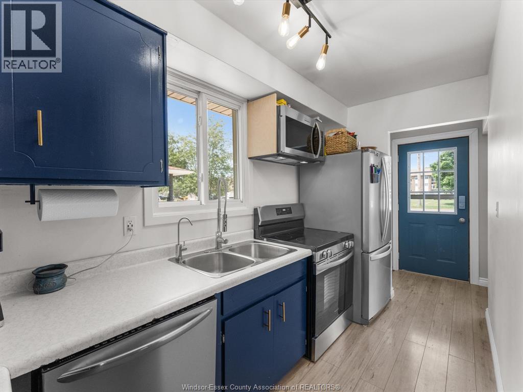 129 Lansdowne AVENUE - Image 8