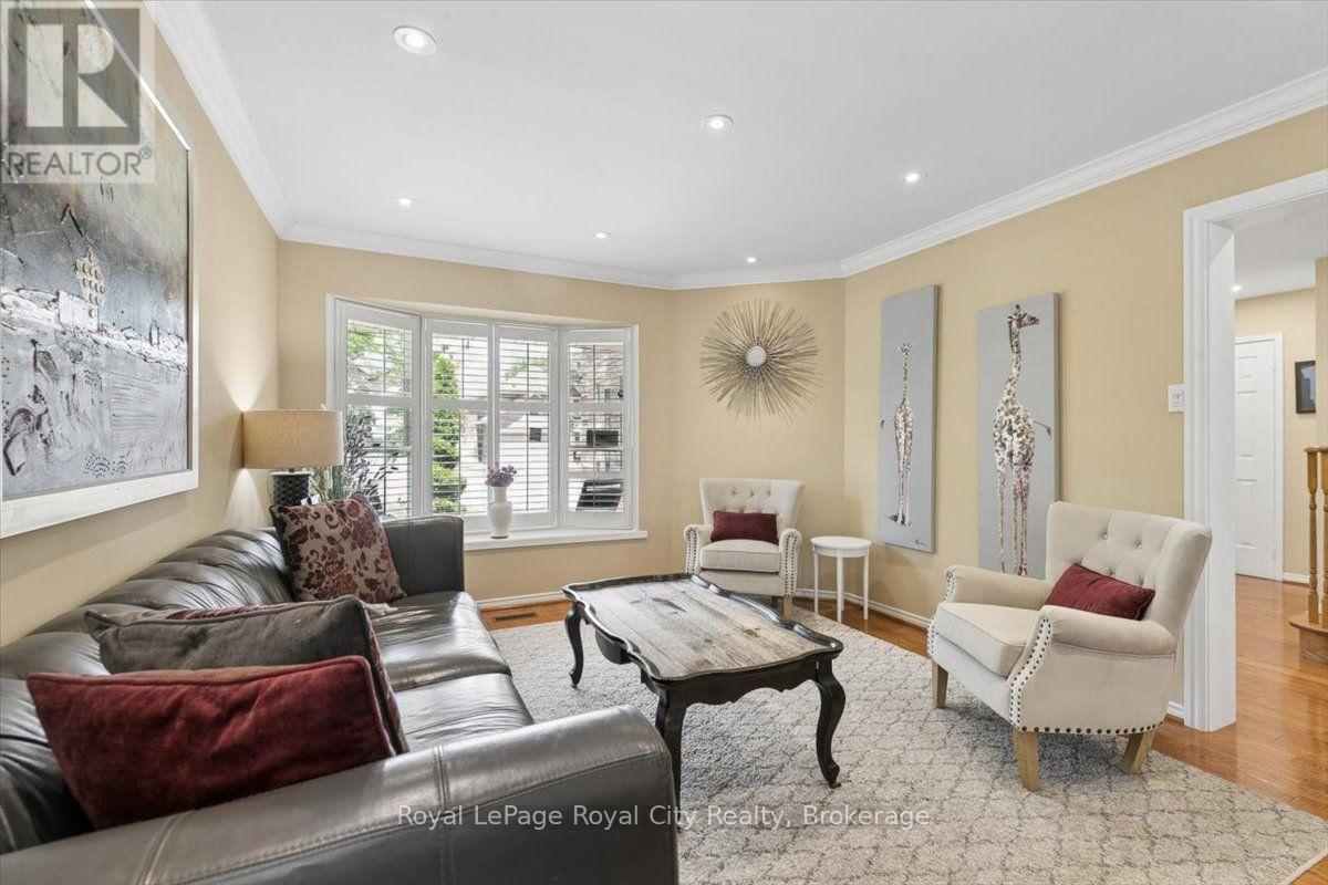 69 SUMMERDALE DRIVE - Image 9