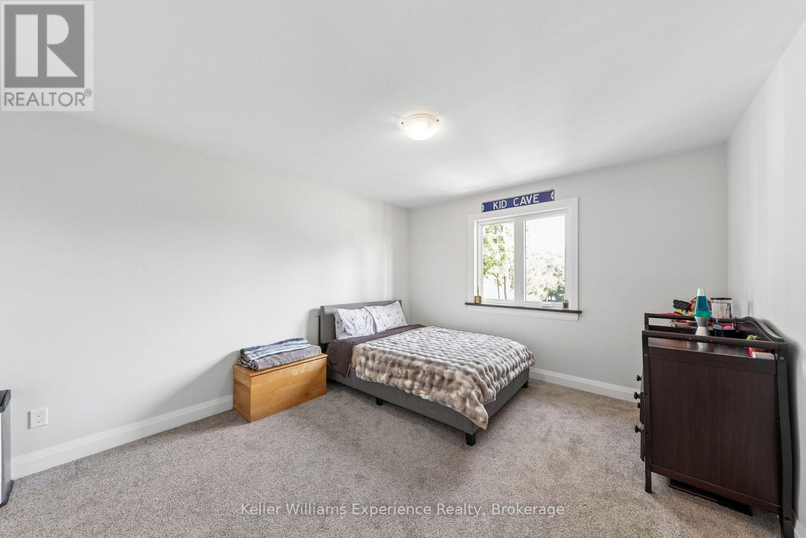 38 PAYETTE DRIVE - 15