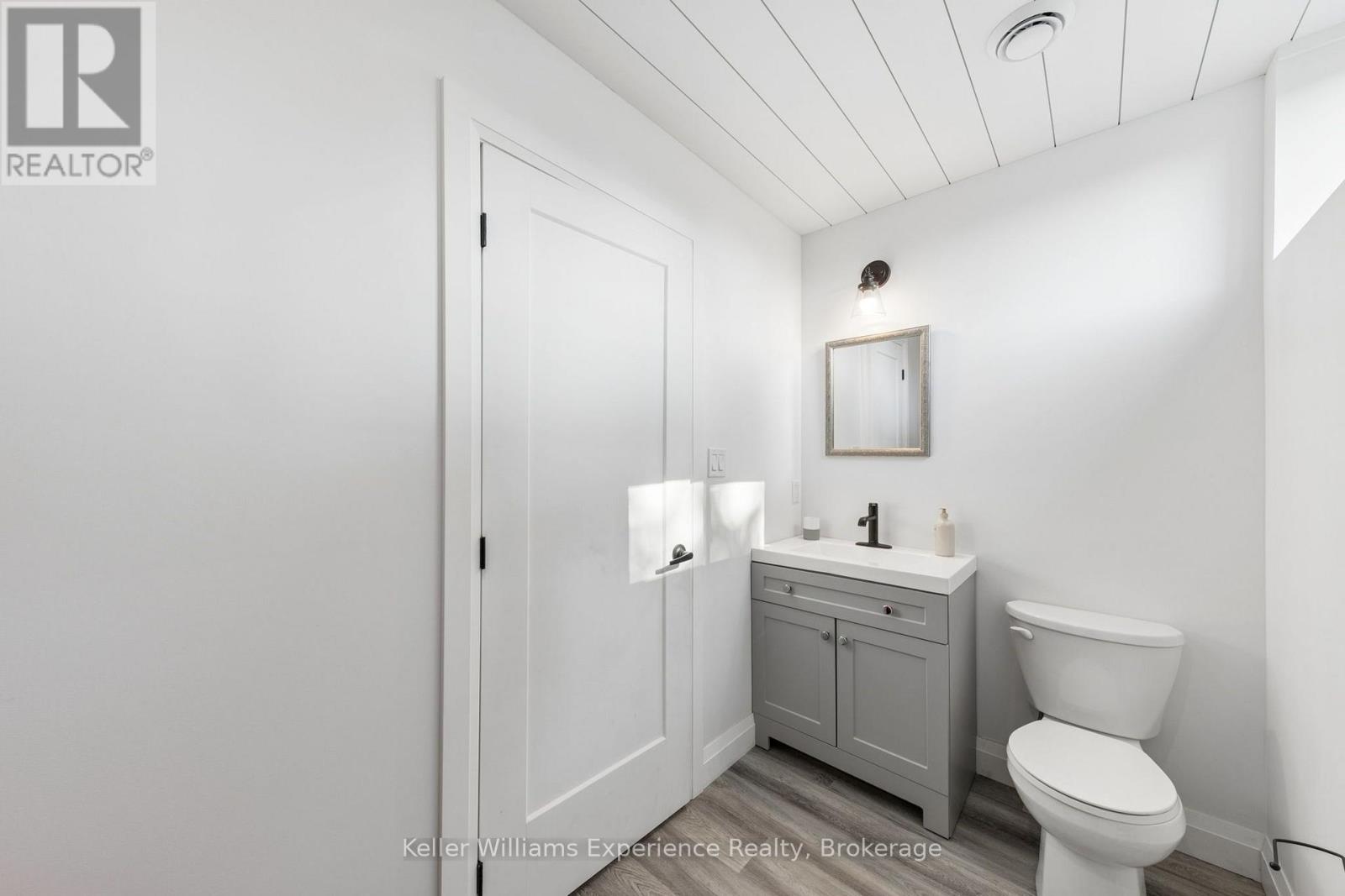 38 PAYETTE DRIVE - 17