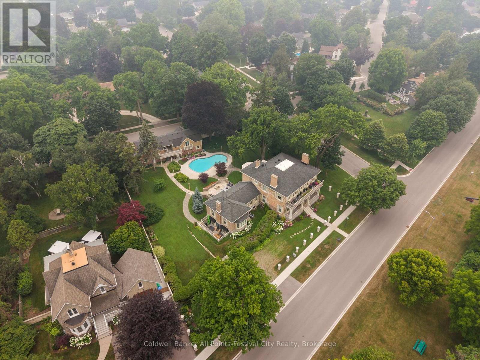 #201 5 COBOURG STREET - 45