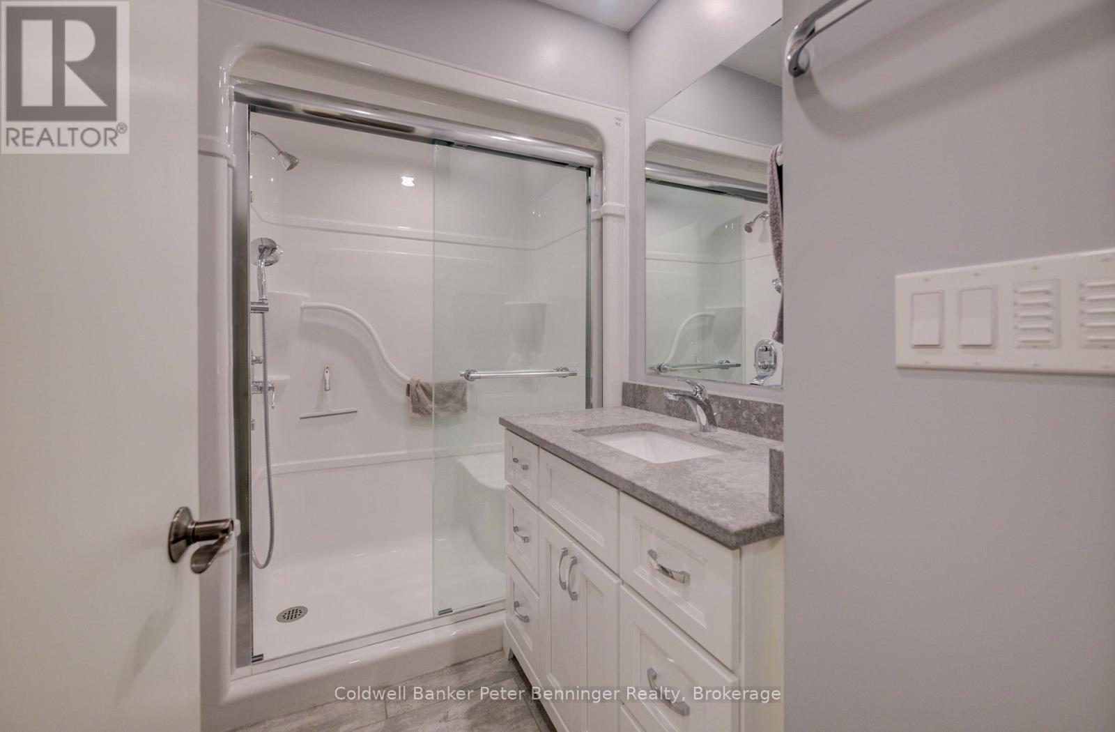 280 6TH STREET A - 18