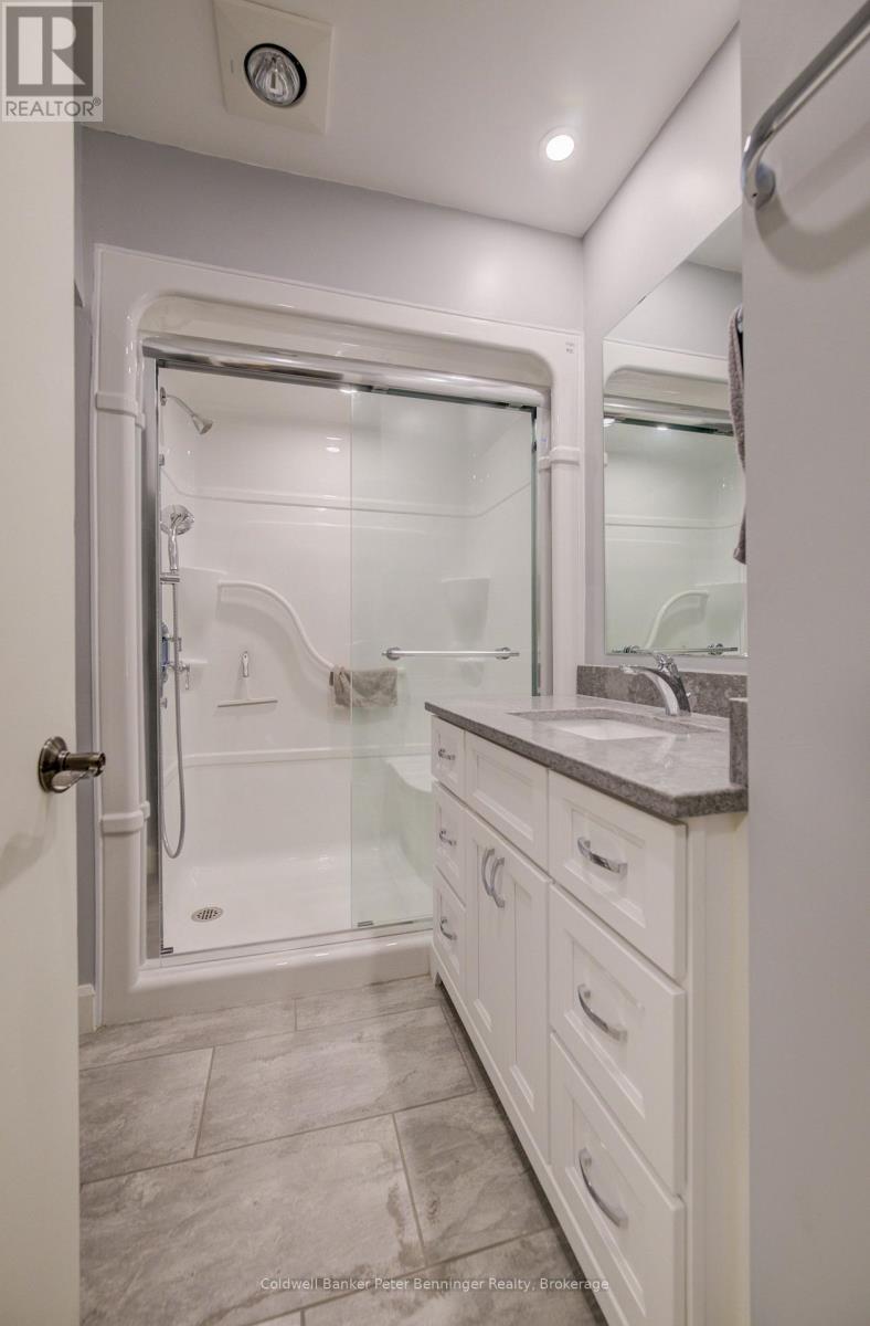 280 6TH STREET A - 19