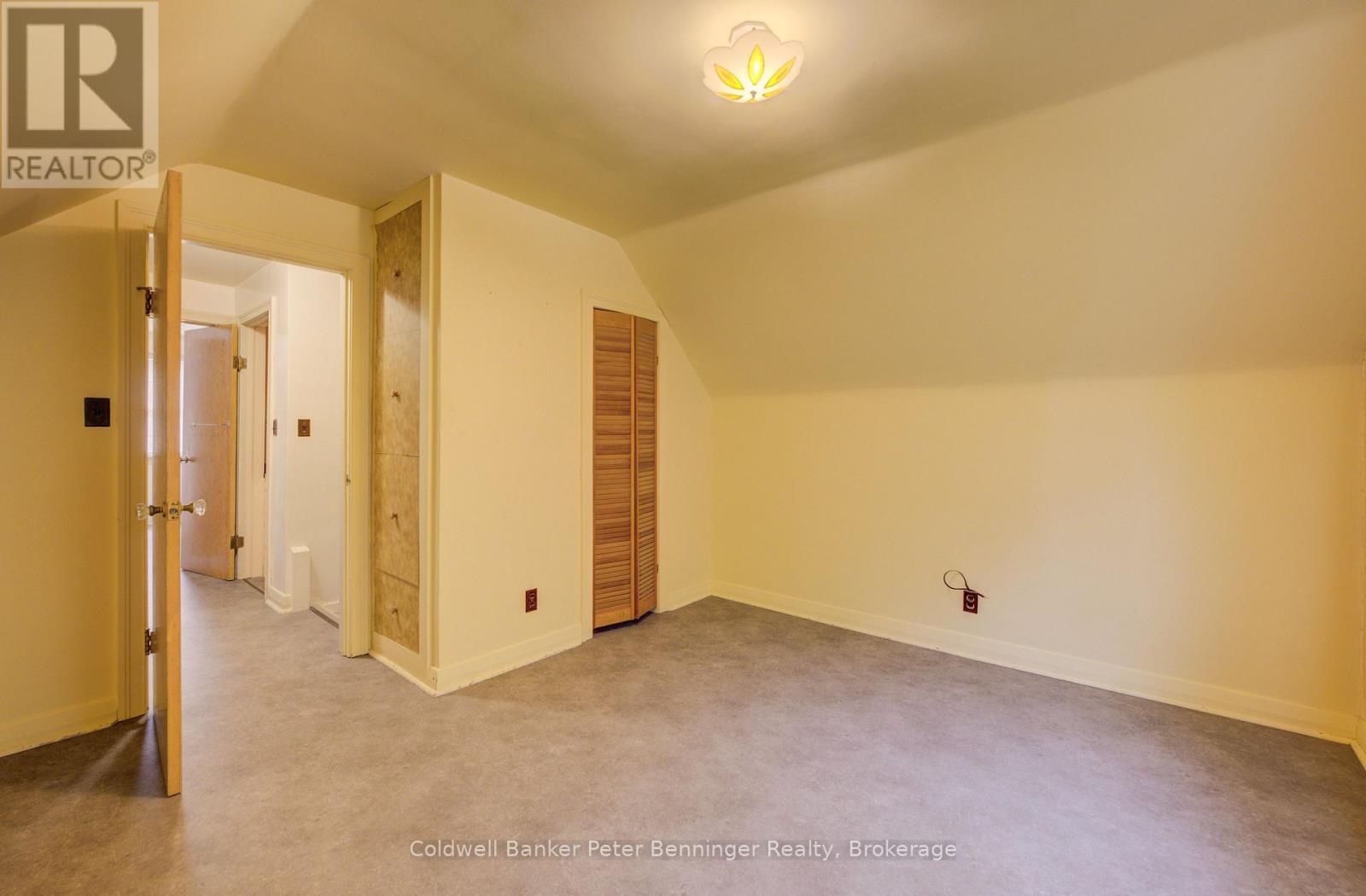 280 6TH STREET A - 21