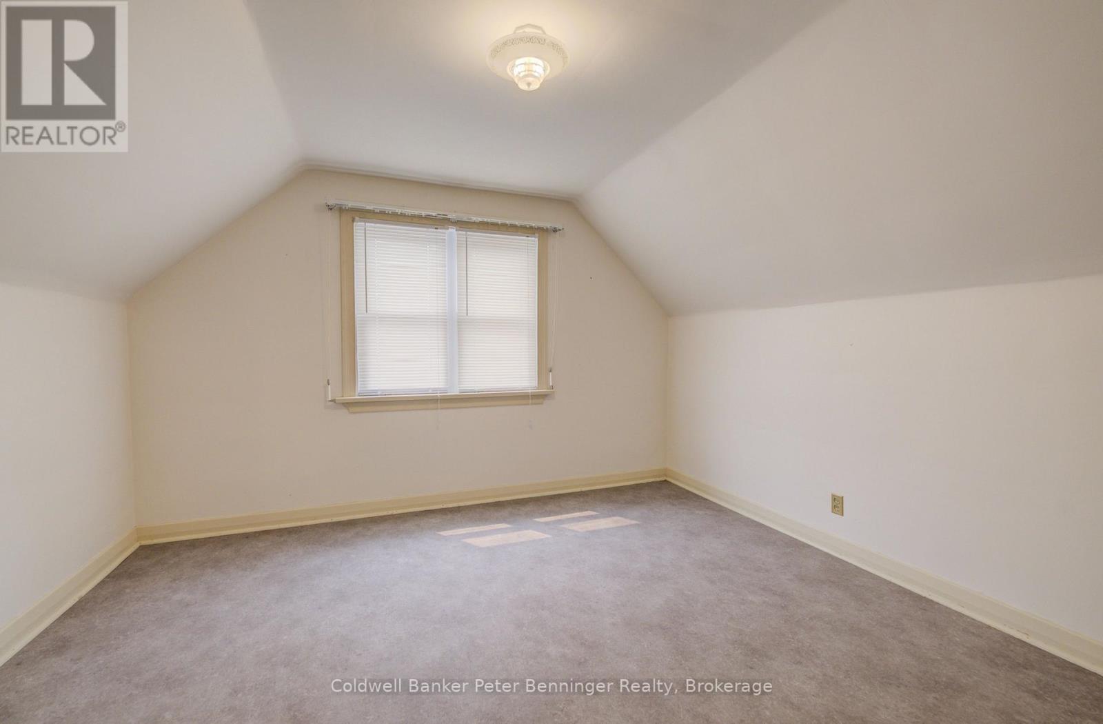 280 6TH STREET A - 22