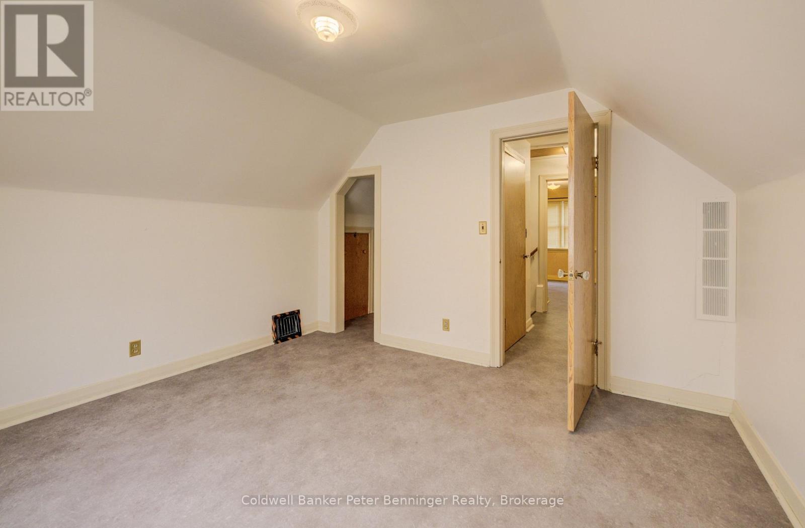 280 6TH STREET A - 23