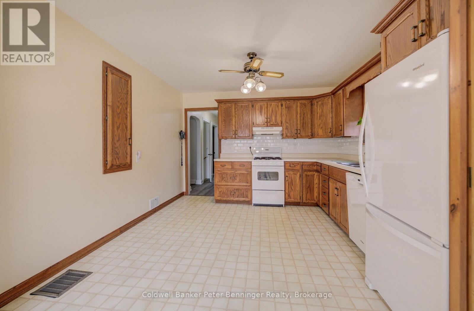 280 6TH STREET A - 9