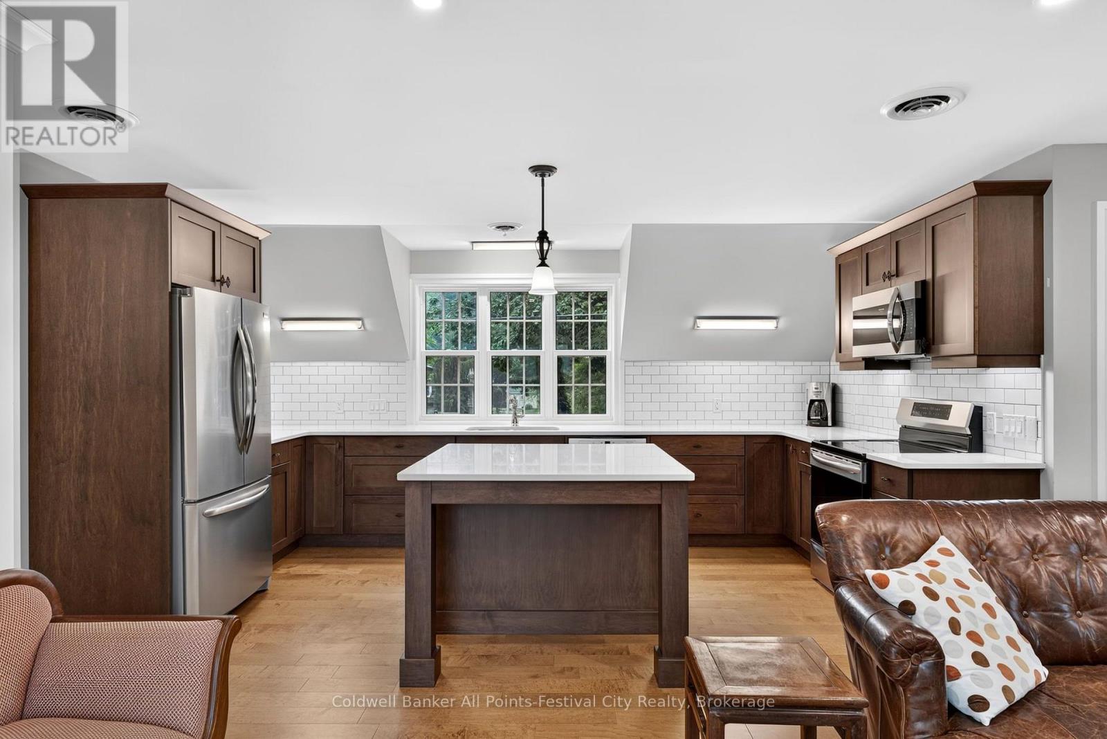 #400 5 COBOURG STREET - 13