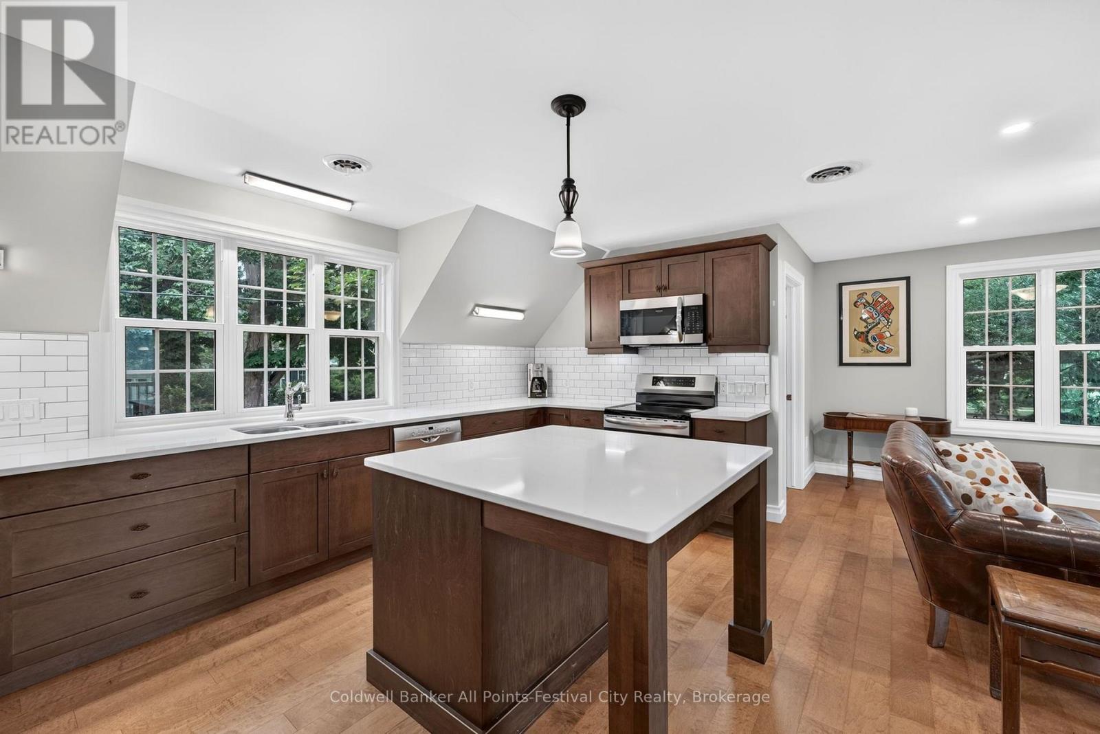 #400 5 COBOURG STREET - 14