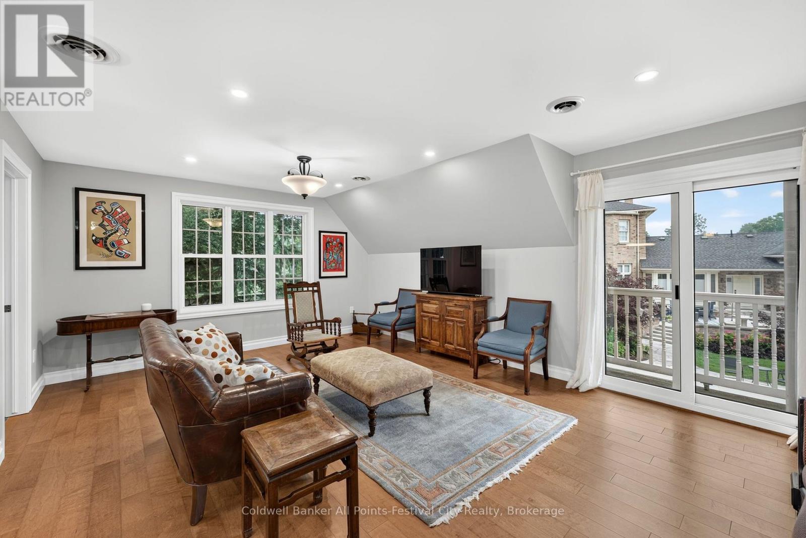#400 5 COBOURG STREET - 15