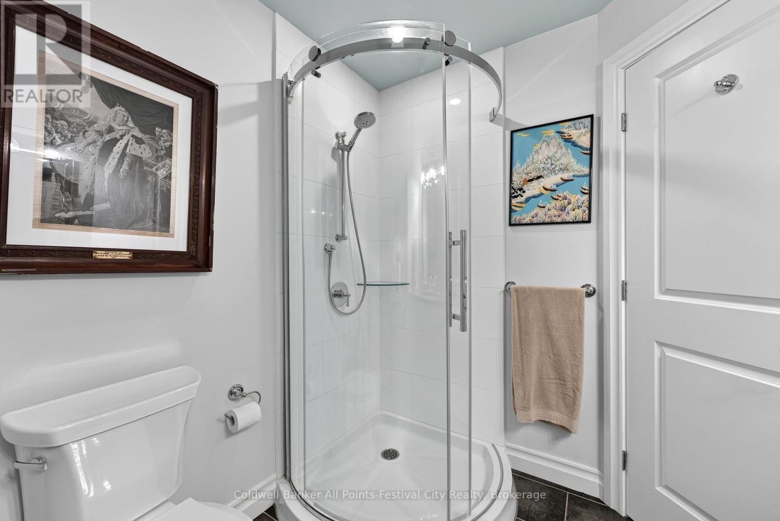 #400 5 COBOURG STREET - 29