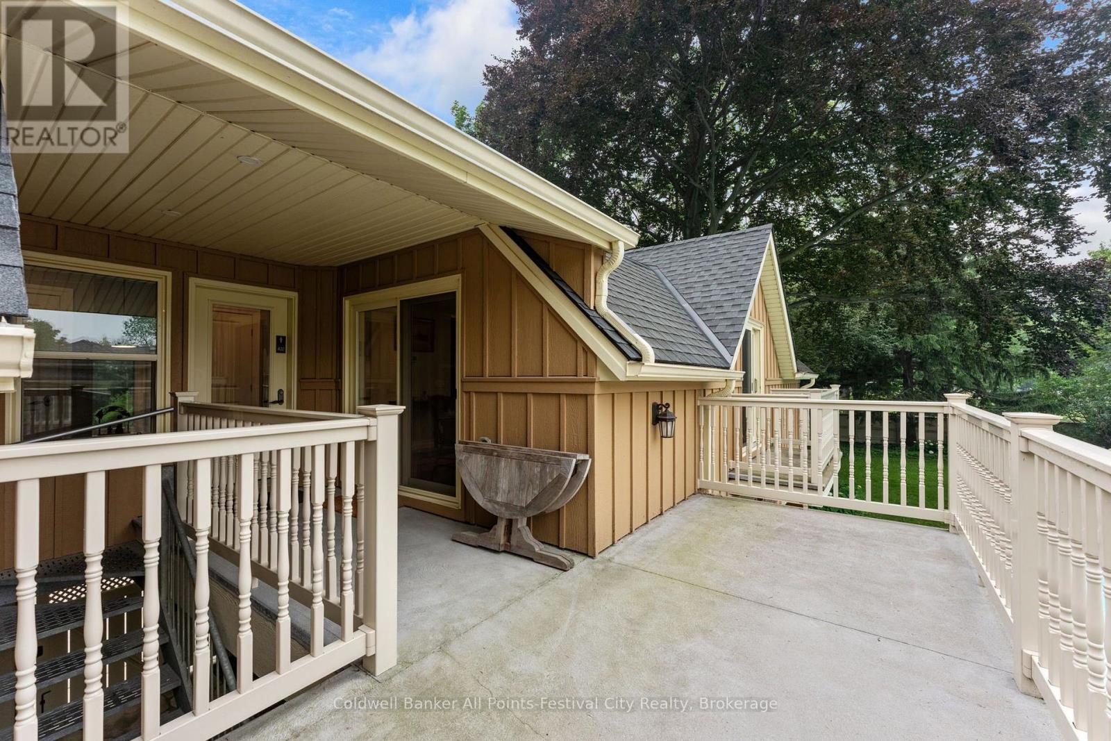 #400 5 COBOURG STREET - 5