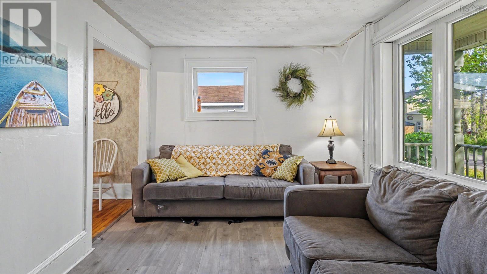 6 Grove Street - 15