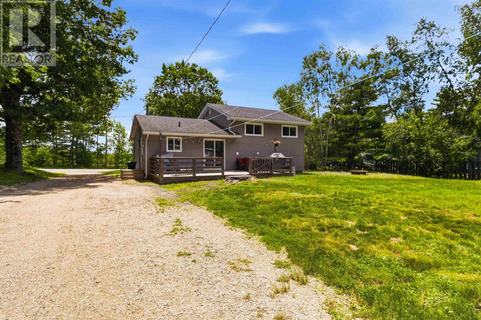 3190 HWY 325 - 37
