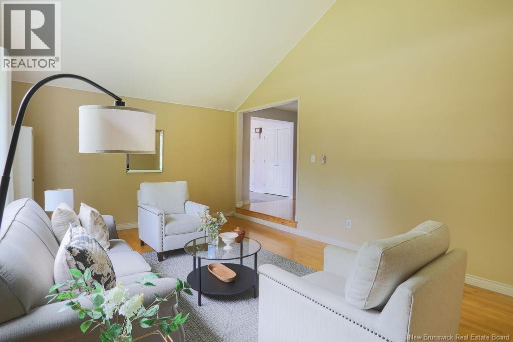 34 Maliseet Drive - Image 4