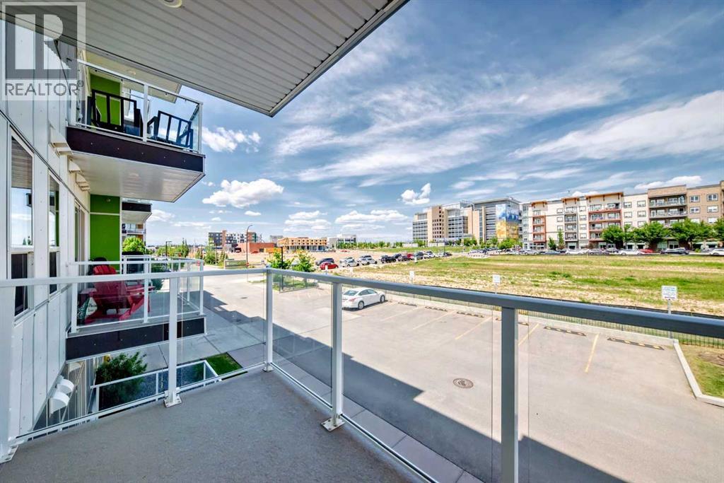 #212 20 Seton Park SE - 15