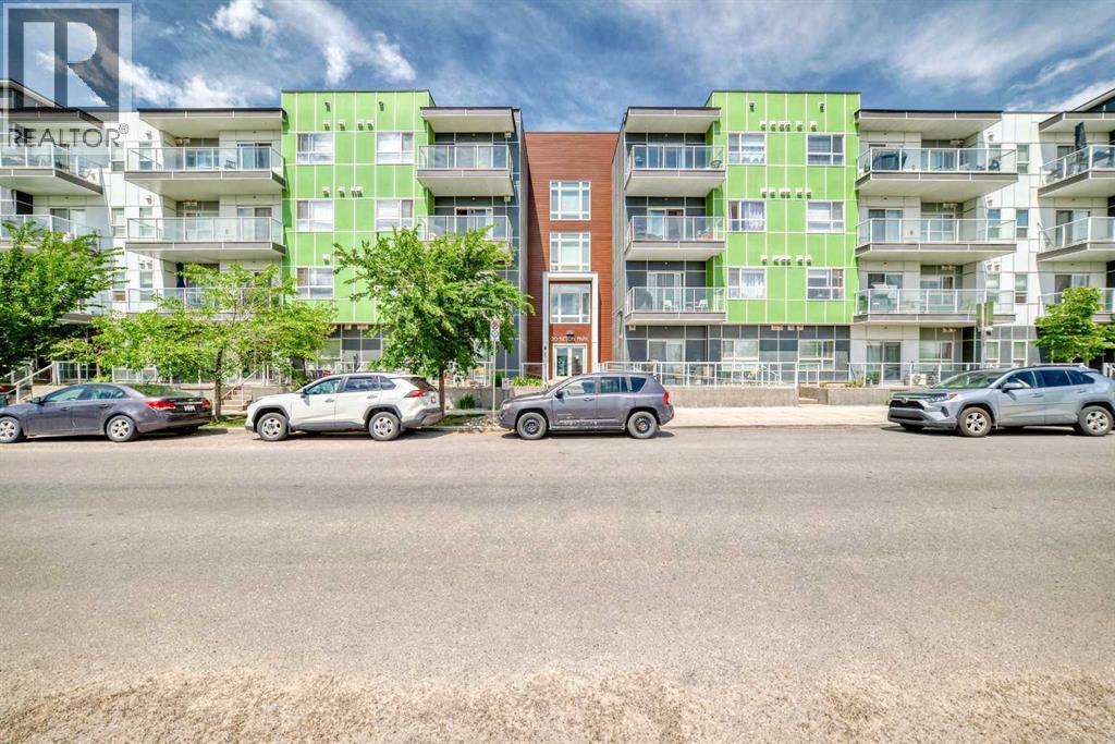 #212 20 Seton Park SE - 44