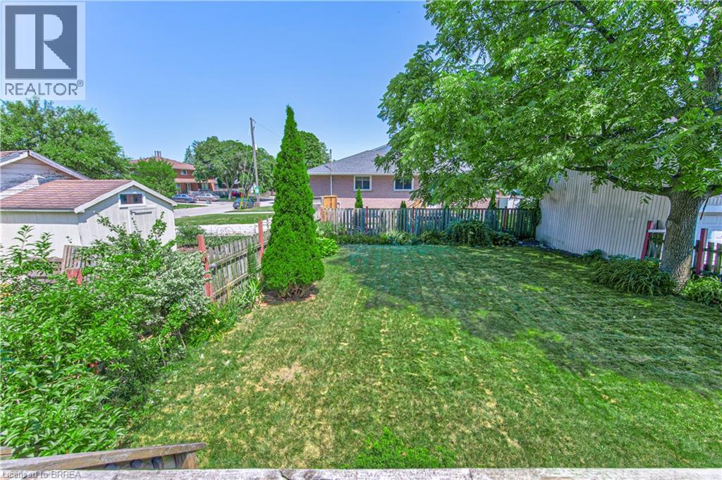 11 HAMILTON Avenue - 24