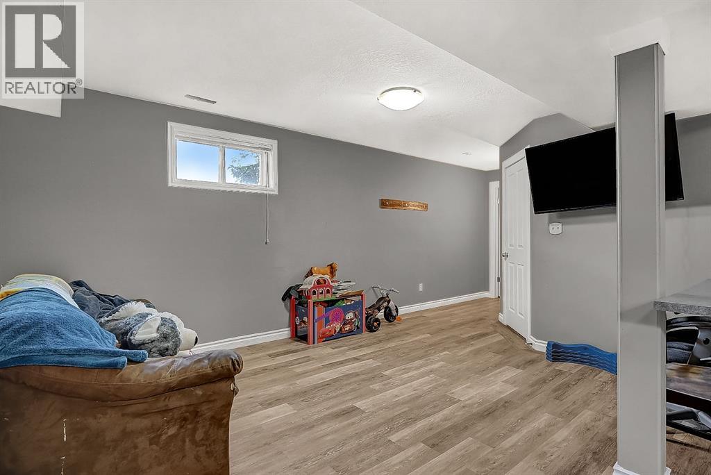 601 6 Avenue - 23