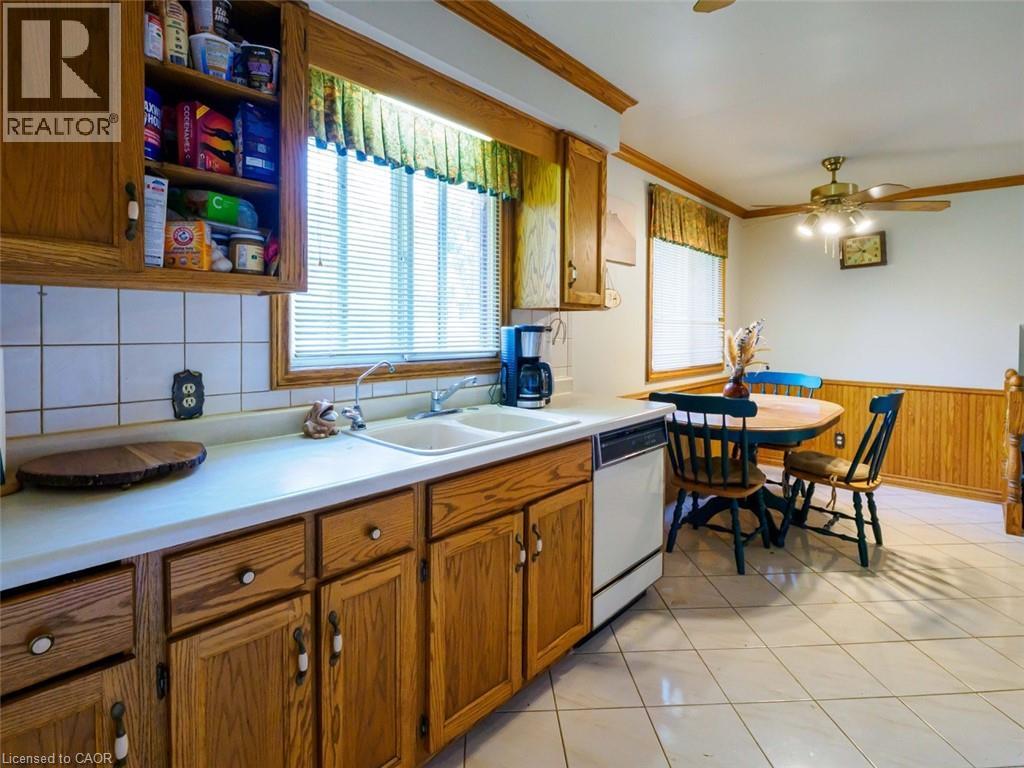 50 THORNCLIFFE Road - Image 8