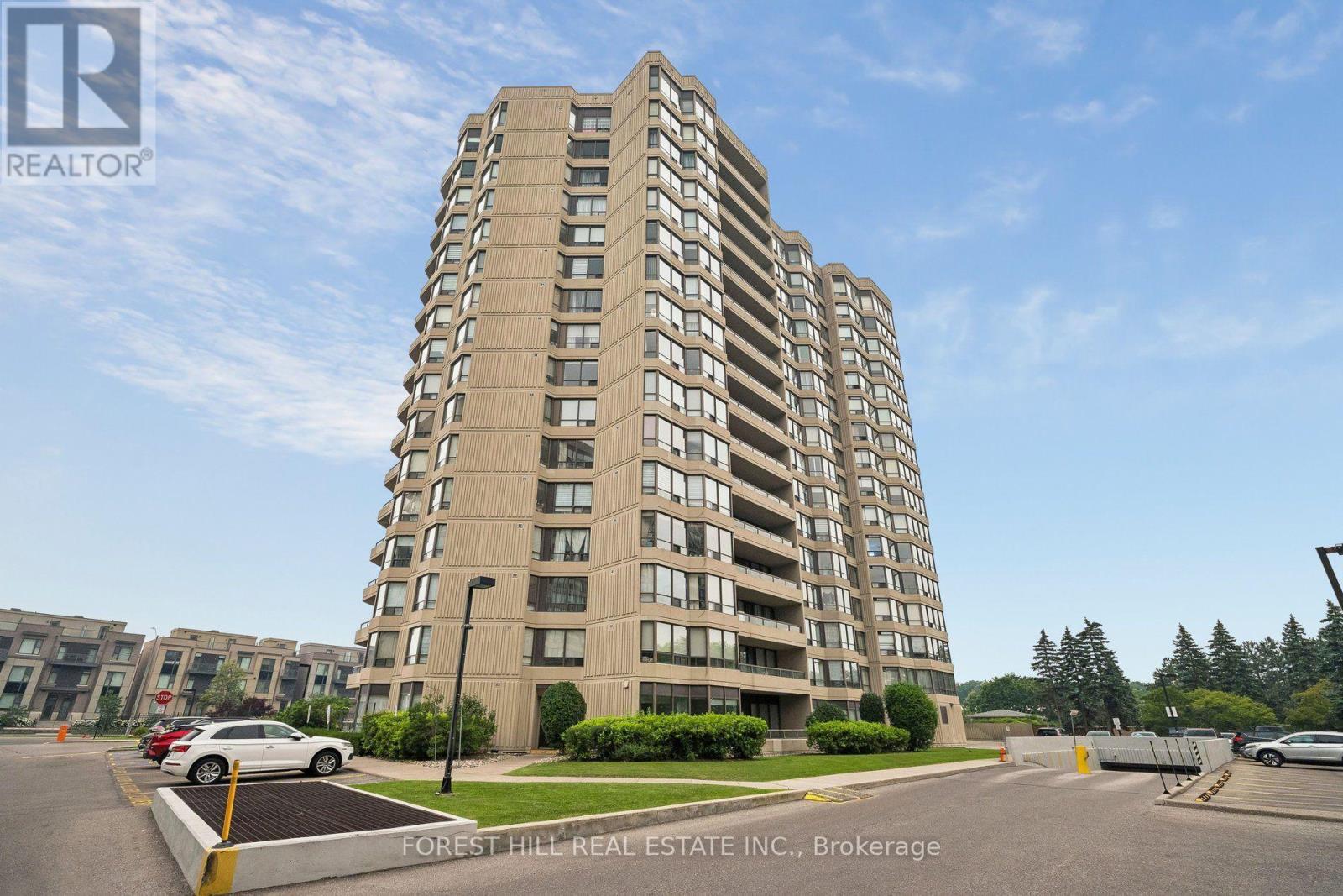 #101 7420 BATHURST STREET - 1