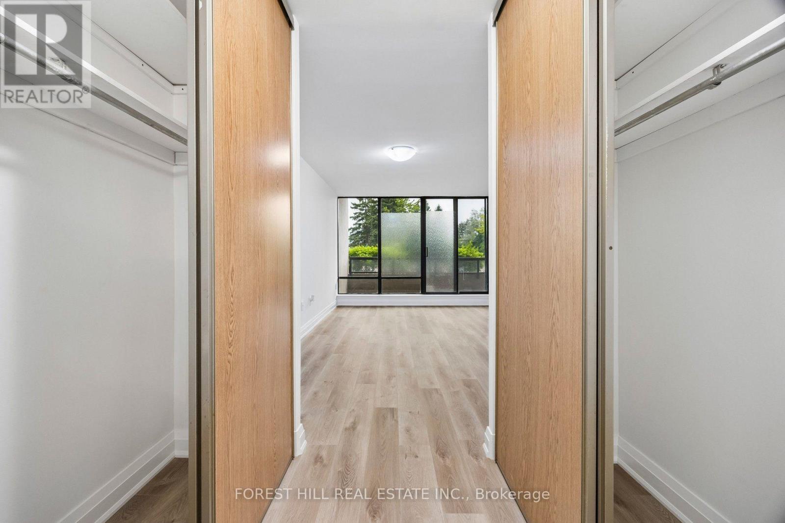 #101 7420 BATHURST STREET - 12