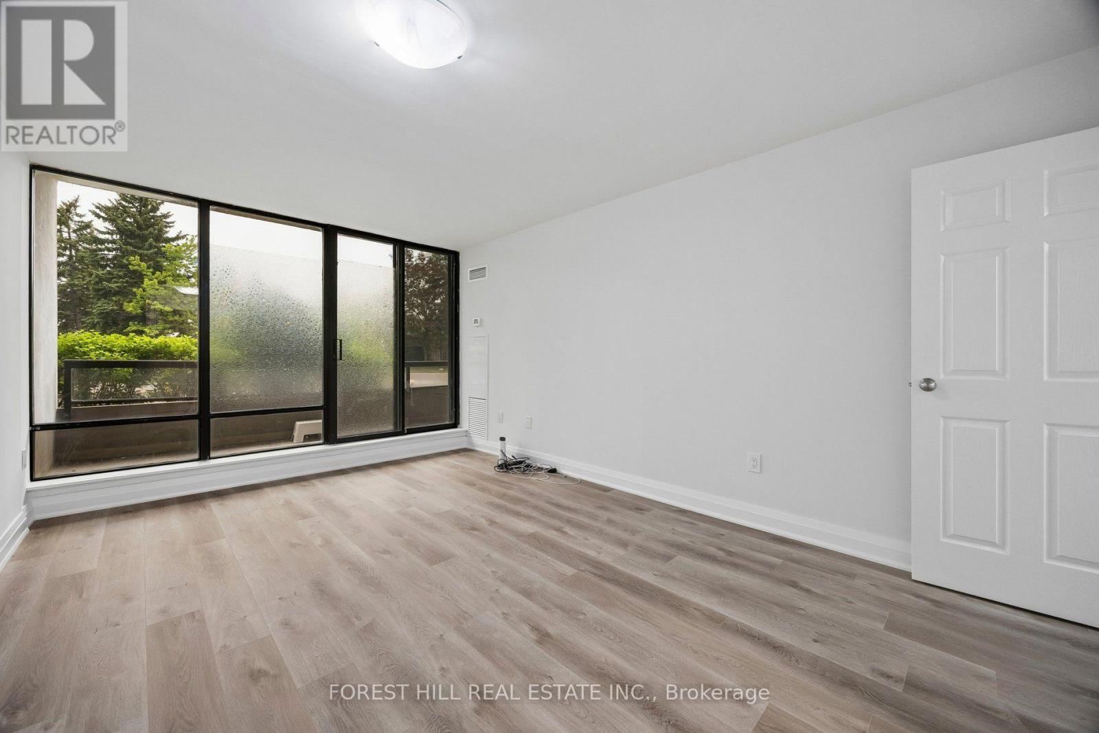 #101 7420 BATHURST STREET - 14