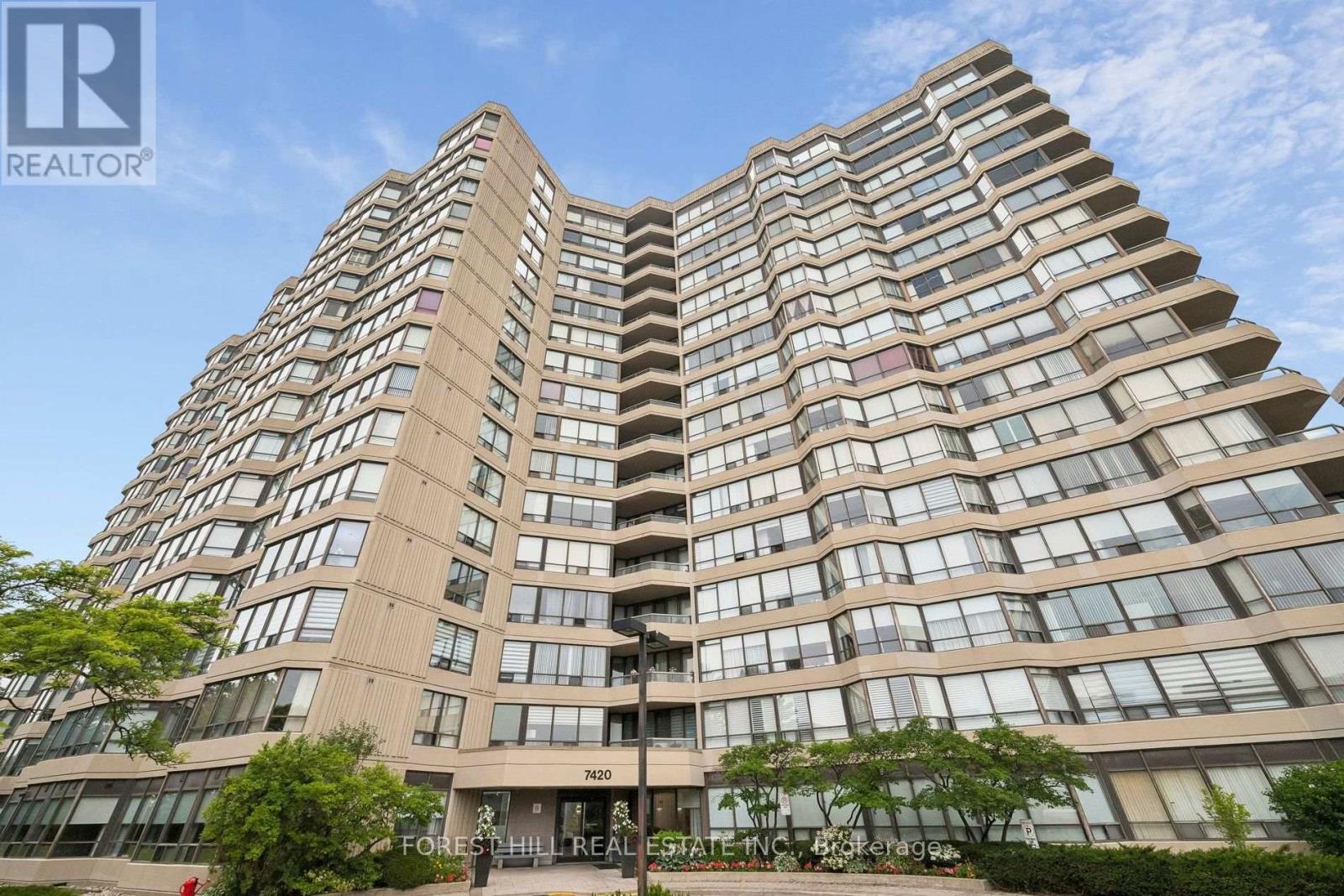 #101 7420 BATHURST STREET - 3
