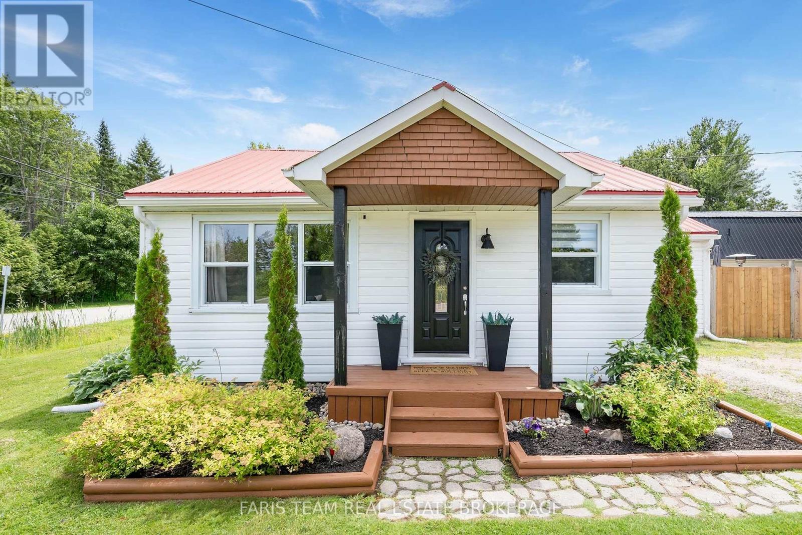 2721 CUMBERLAND ROAD - 3