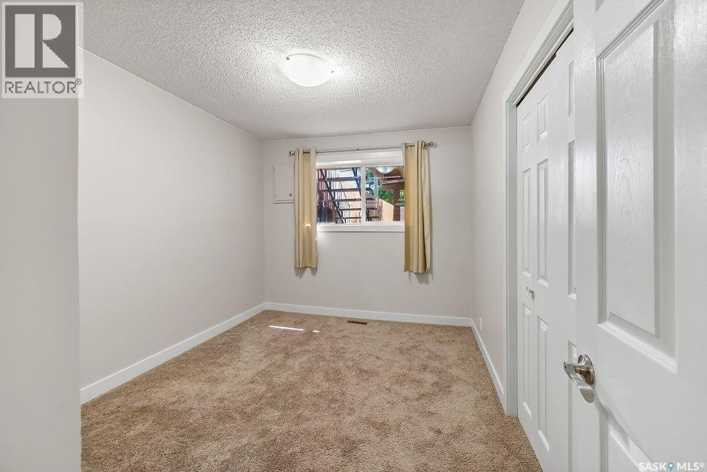 7321 Bowman AVENUE - 19