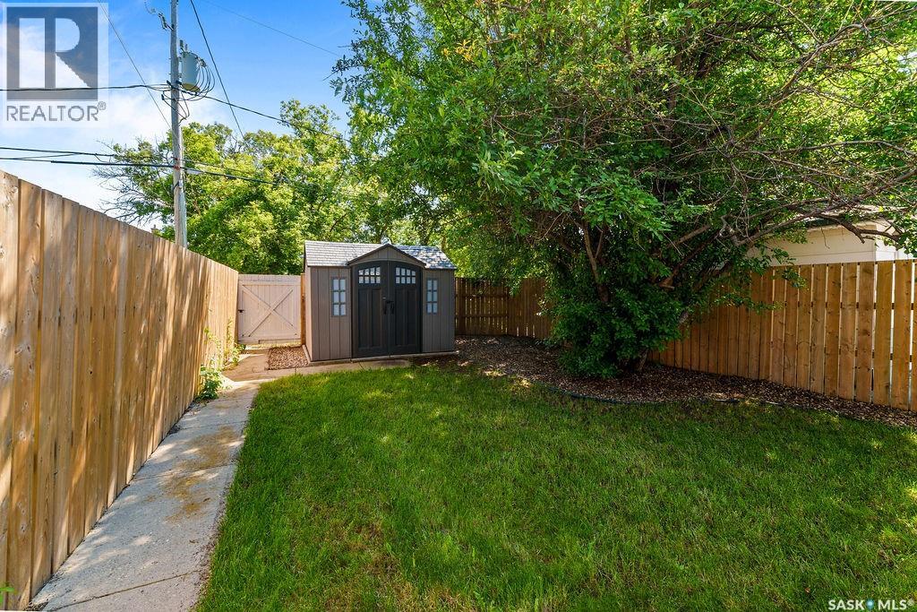 7321 Bowman AVENUE - 27