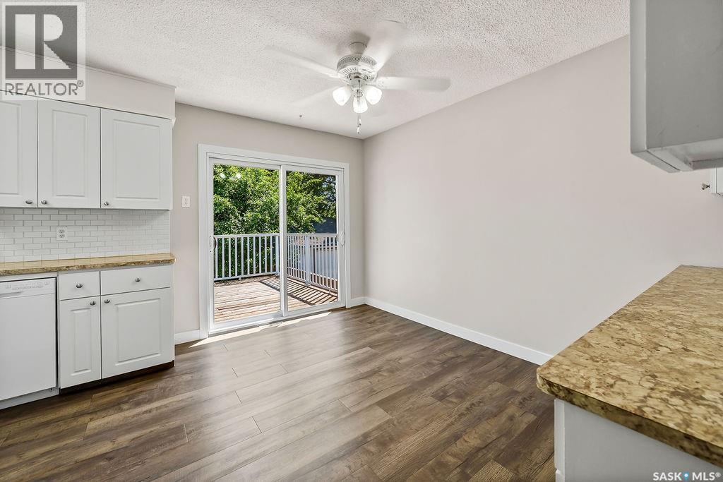 7321 Bowman AVENUE - 8