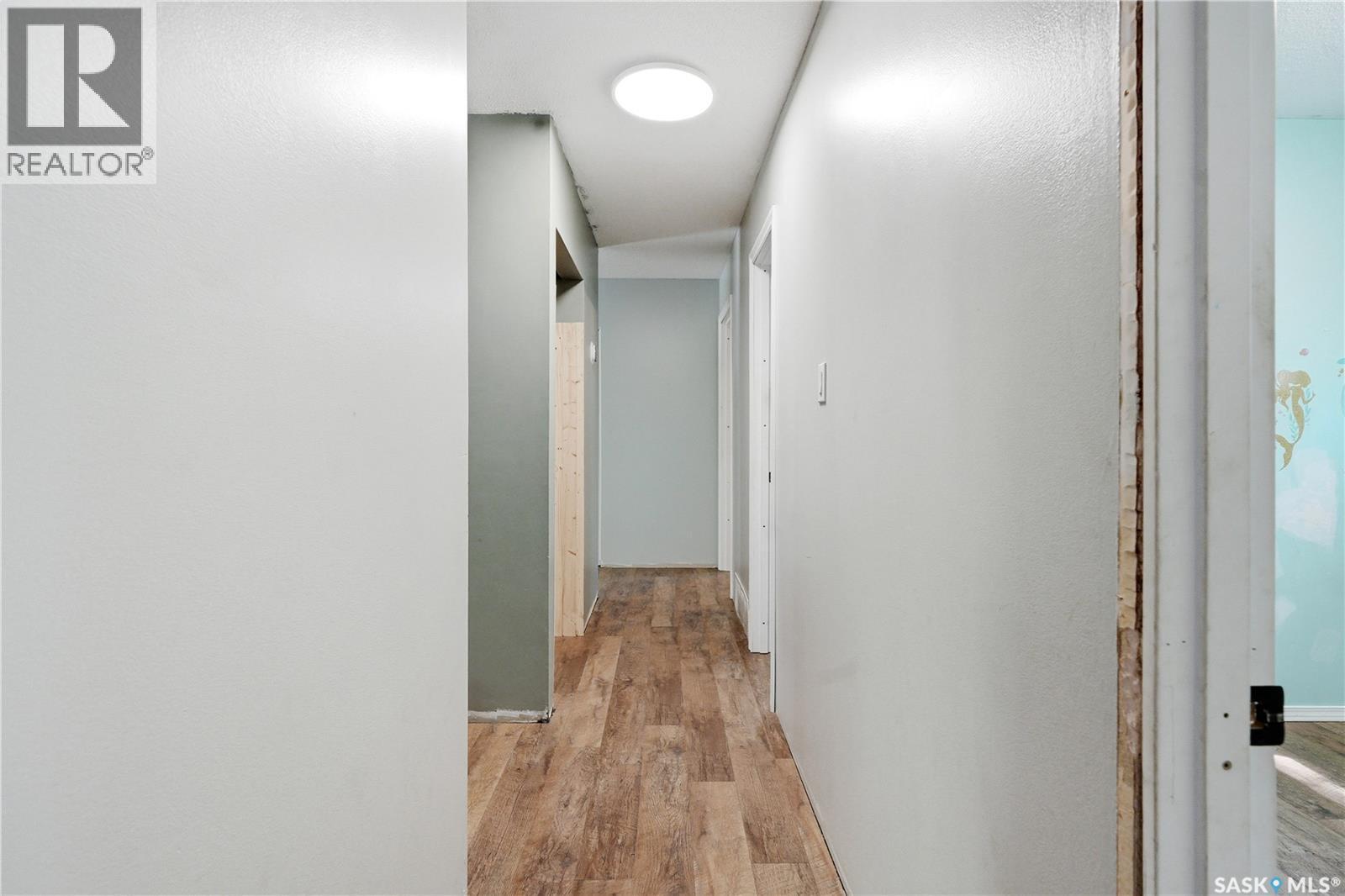 3234 Maxwell STREET - 18