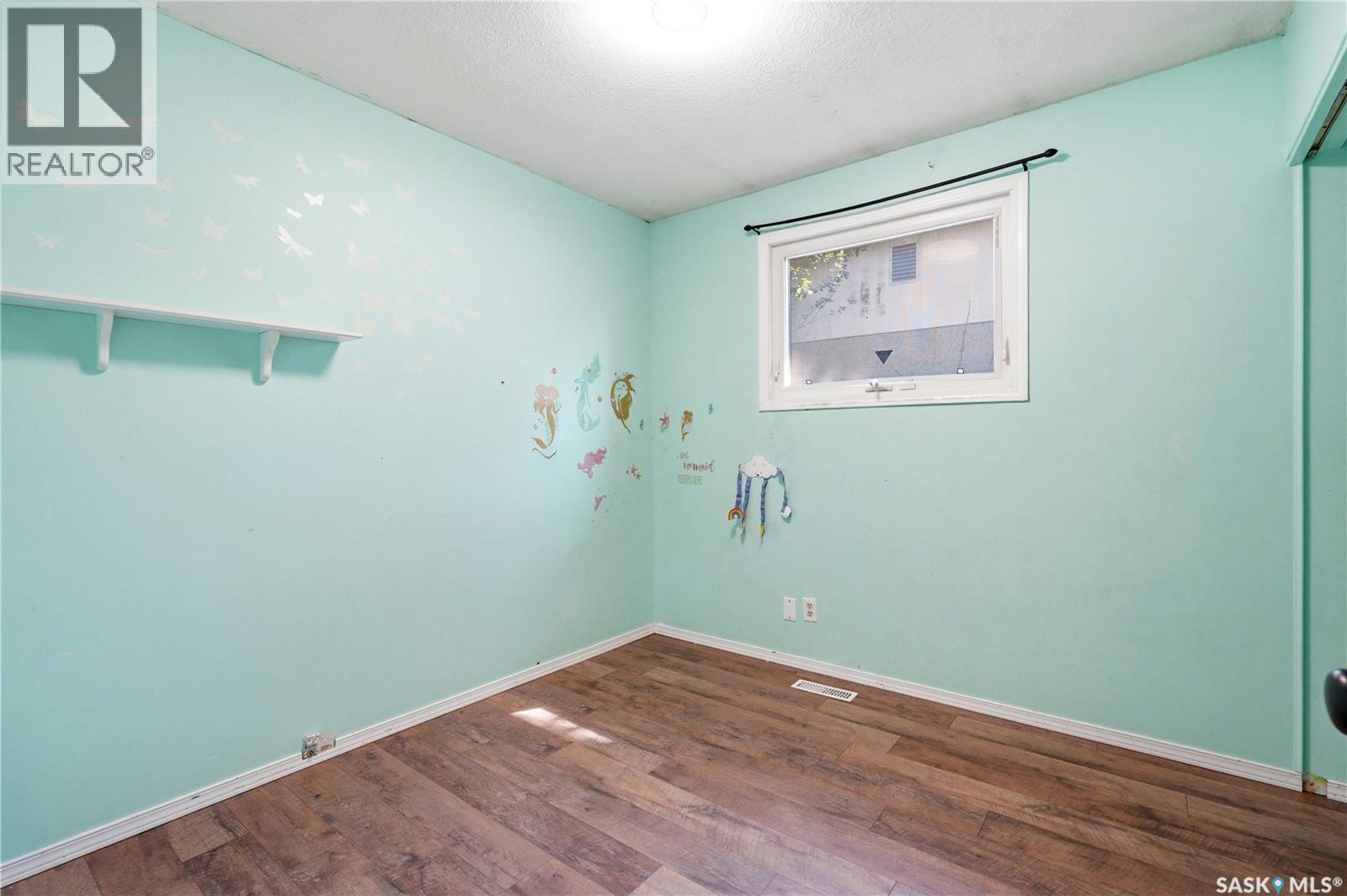 3234 Maxwell STREET - 20