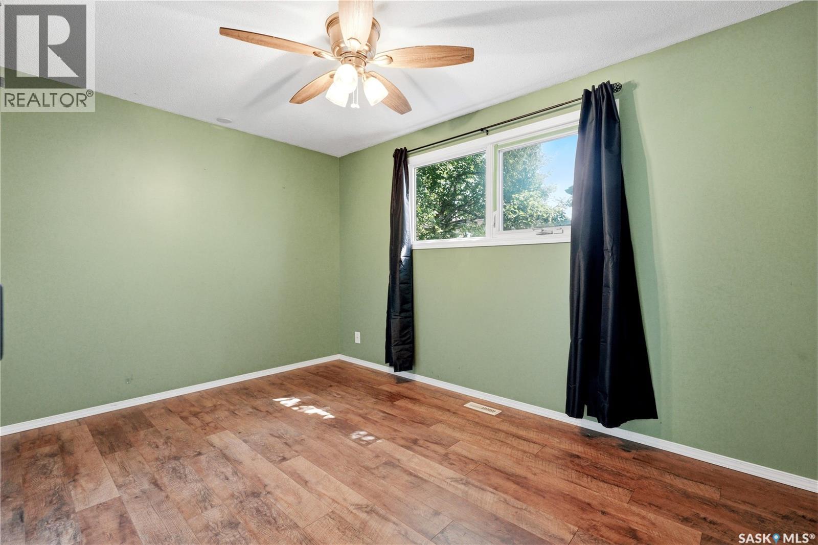 3234 Maxwell STREET - 25